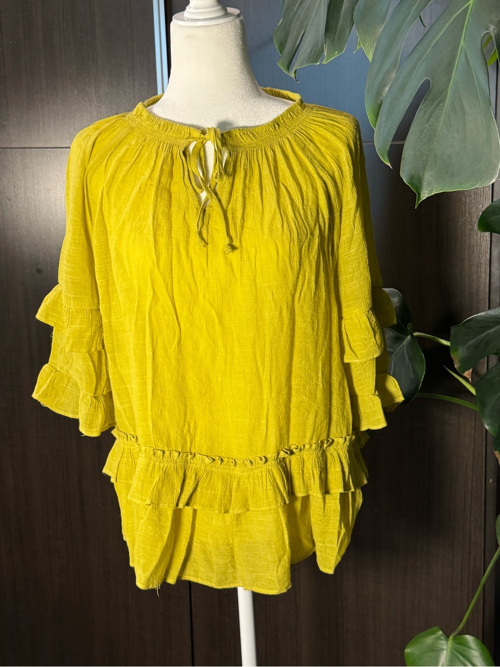 Zac & Rachel Mustard Yellow Ruffle Peasant Tunic Top